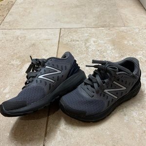 Kids Gray New Balance Sz 11